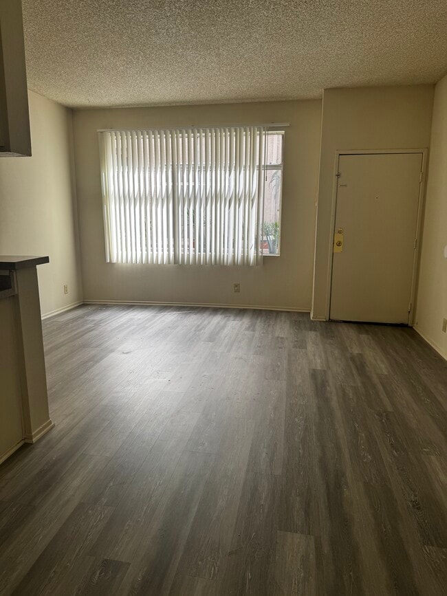 Photo - Pavillion Apartments