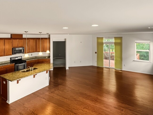 Photo - 5417 Black Maple Dr