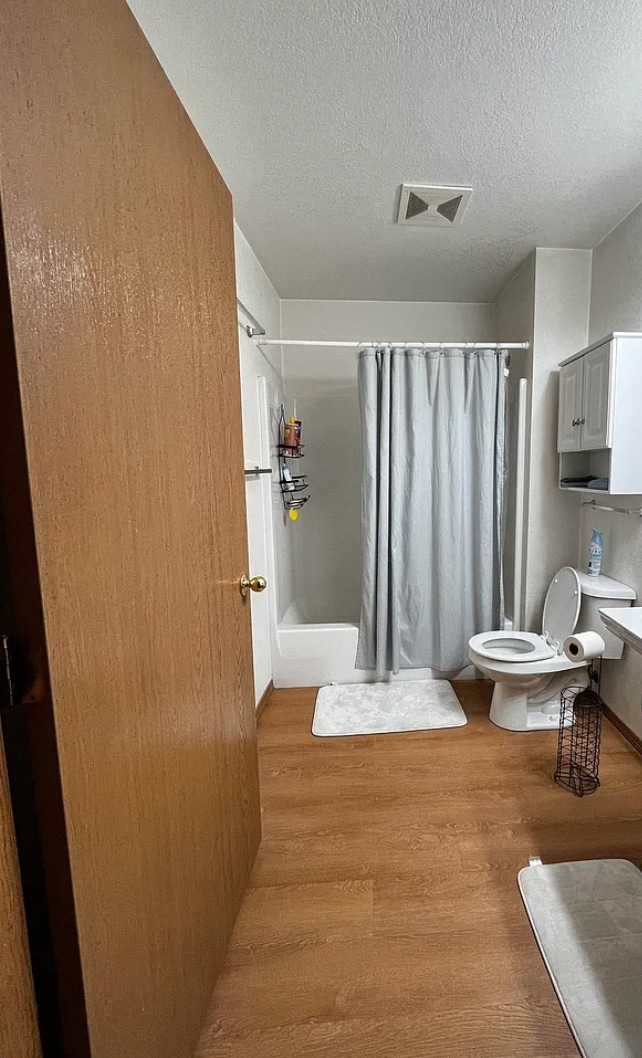 Photo - 1551 N Polk St Unit 1