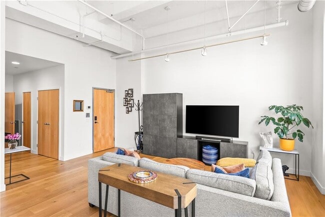 Photo - 300 Pearl St Unit 207