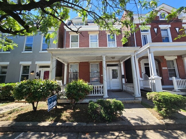 Photo - 2209 W Main St
