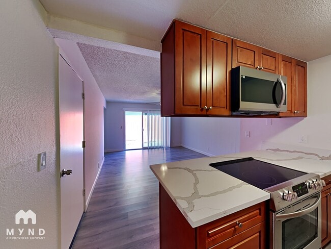 Photo - 7047 Greenback Ln