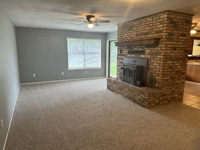 Photo - Charming 3 bedroom 2 bath on 2 acres withi...