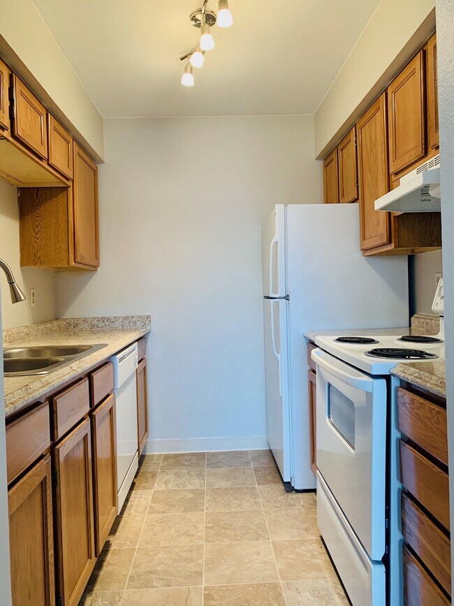 Photo - Cherry Creek Abbey Apartments