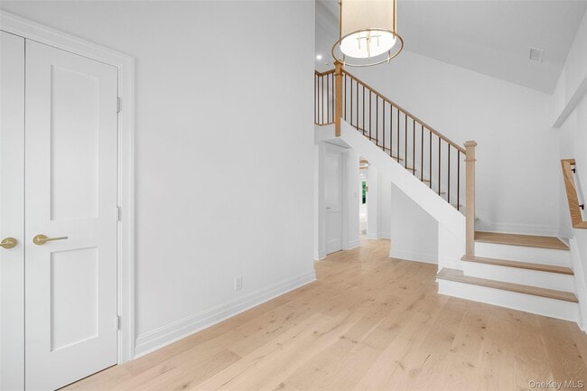 Photo - 73 Whippoorwill Rd