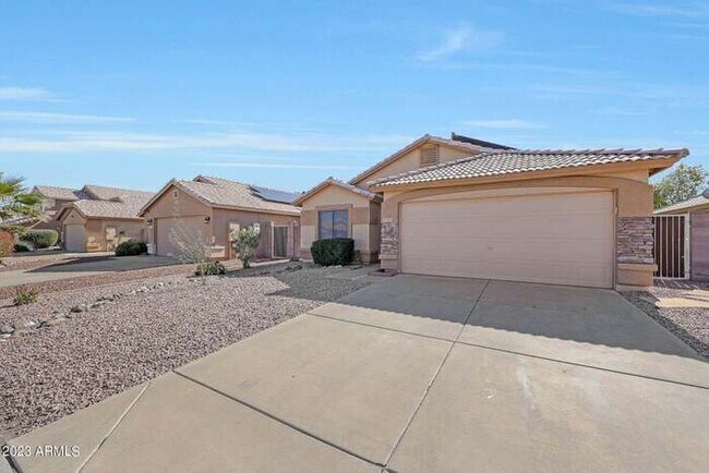 Photo - Stunning 3-bedroom, 2-bath home