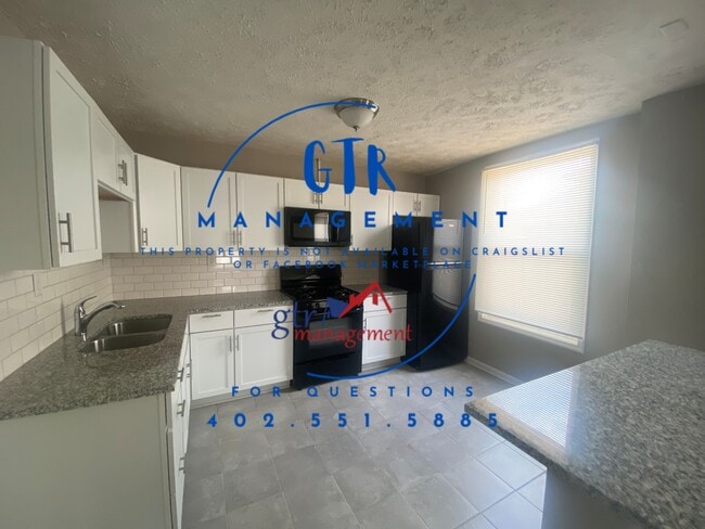 Photo - 120 N 30th St