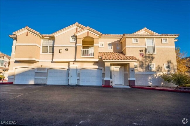 Building Photo - 5855 Valley Dr Unit 2161 Rental