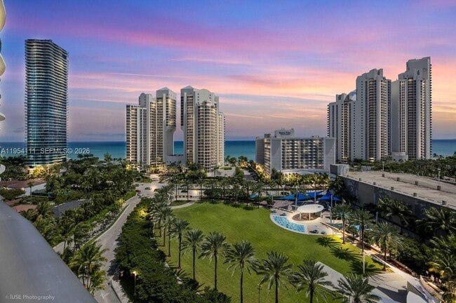 Photo - 19370 Collins Ave Unit 1419