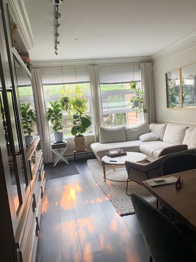 607 Cottonwood Av Unit Furnished 2 Bedroom Condo