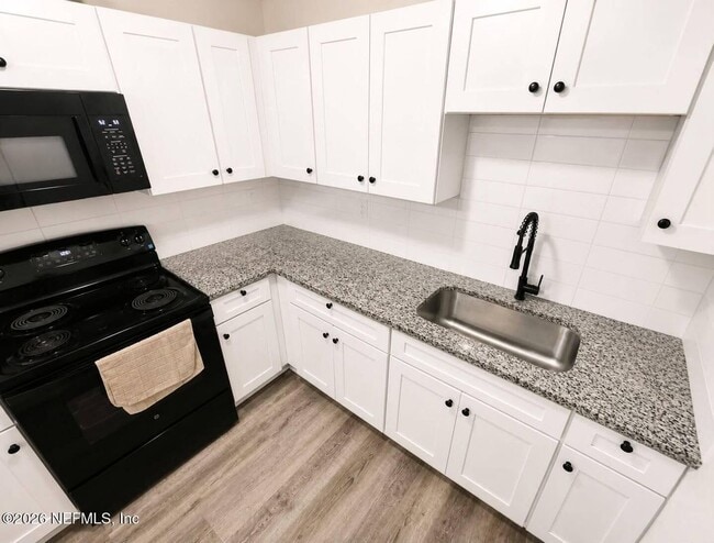 Photo - 5020 Campenella Dr