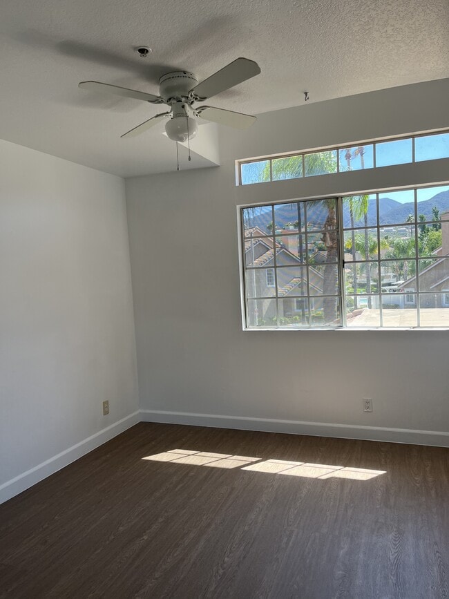 Building Photo - 1460 Elegante Ct Rental