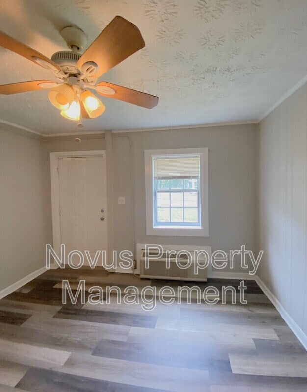 Photo - 6501 Elsie St Unidad 3