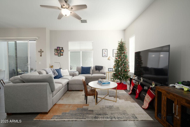 Photo - 6301 N 12th St