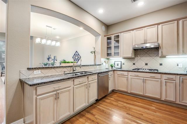 Photo - 2205 Canton St Unit 107