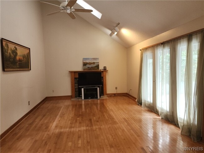 Photo - 36 Braunview Way