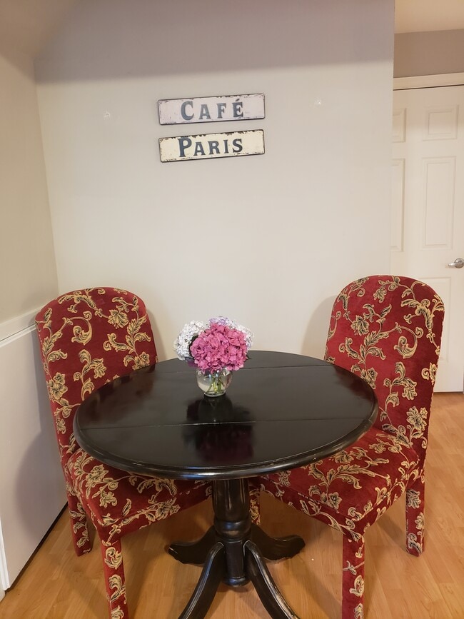 dining area - 21015 Lemon Springs Ter