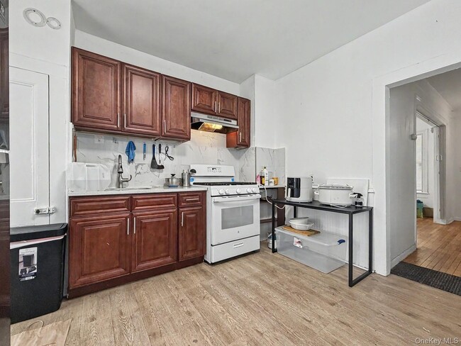 Photo - 63 Fowler St