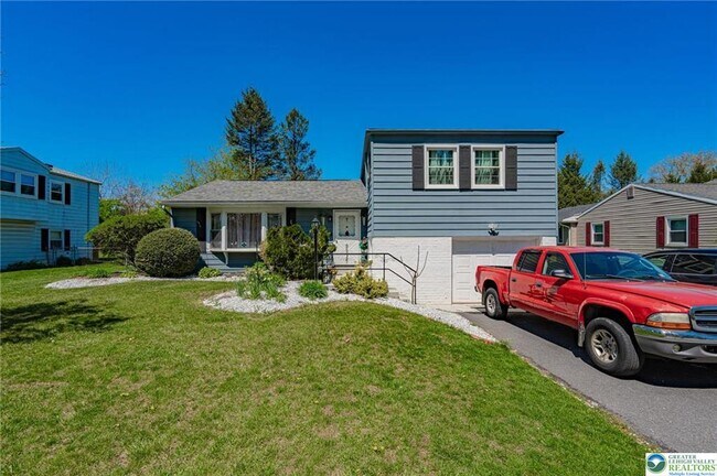 Photo - 2627 Nottingham Rd