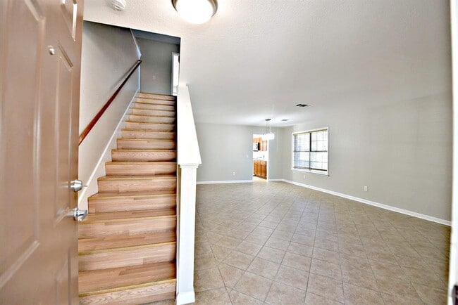 Photo - 3627 Windhill Loop