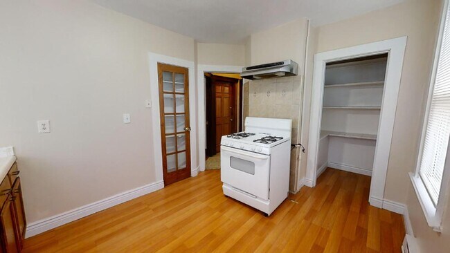 Photo - 33 Bellingham St Unidad #2