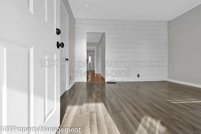 Photo - 128 Benfield Ave