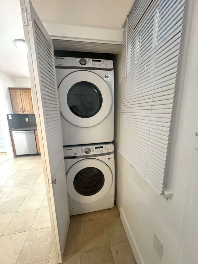 Washer & Dryer