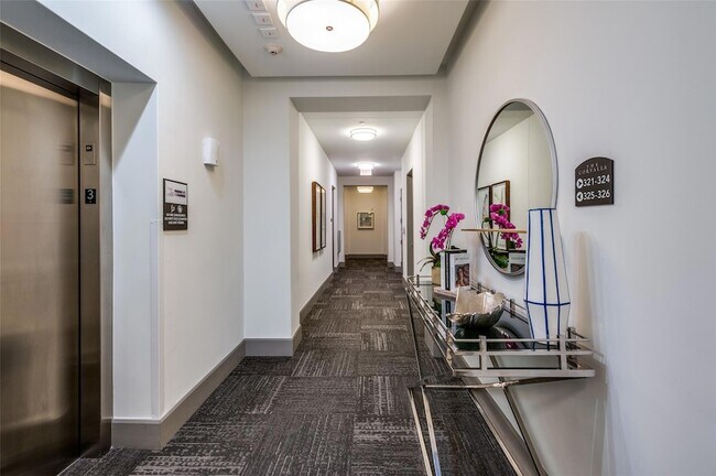 5270 Town And Country Boulevard Unit 326 - 5270 Town And Country Boulevard Condo Unit 326 Unit 326