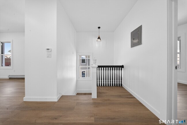 Photo - 259 Laurel Ave Unit 2