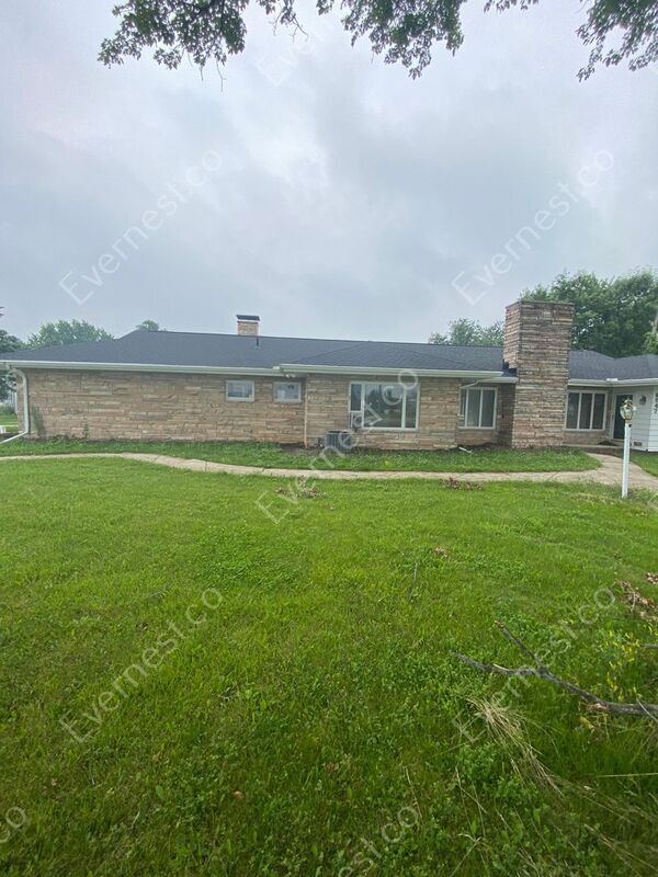 Photo - 6547 Scioto Darby Rd