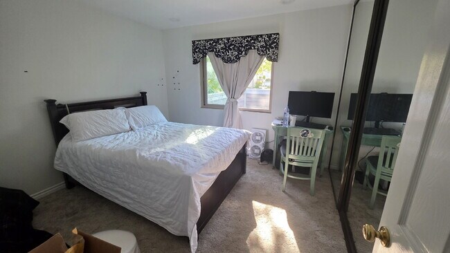 Beautiful home on the Shadowridge Golf Course