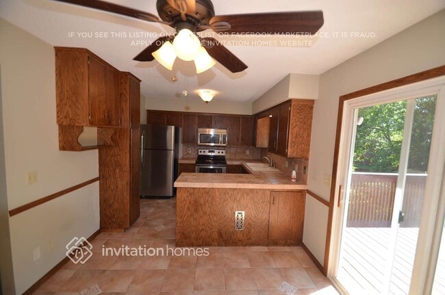 Photo - 2601 E 121st St