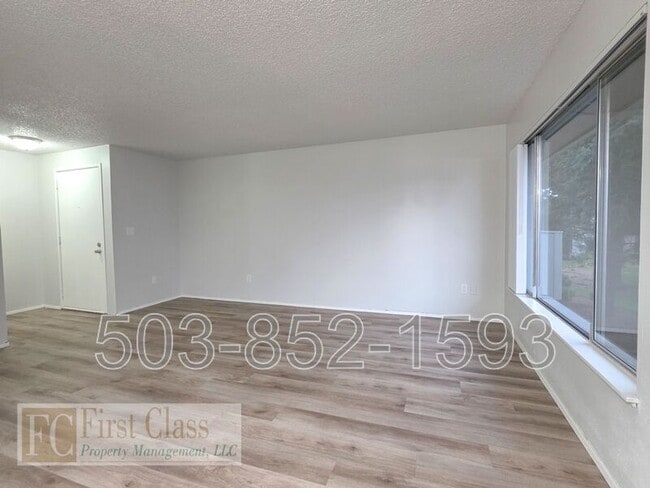 Photo - 1380 NE 186th Ave