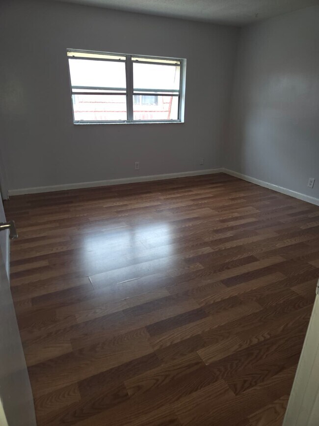 Photo - 5221 NW 27th St Unit 9-C