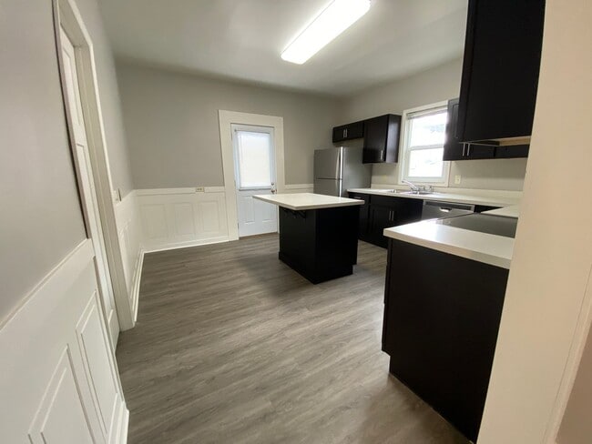 Photo - Beautiful 4 Bed 1.5 Bath Home in Moorhead