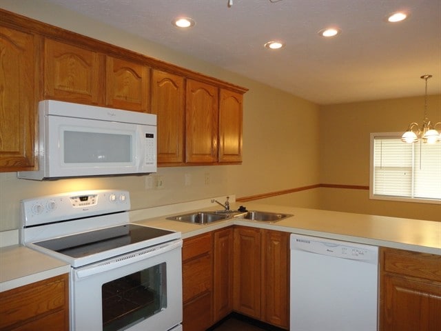 Photo - 5079 Rockdale Rd
