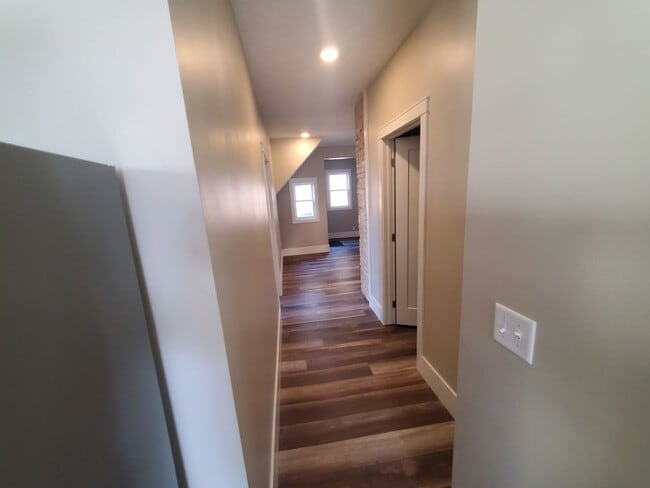 Photo - 1719 E 5th St Unidad 1