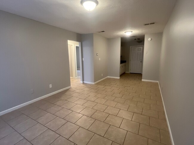 Photo - 17 Tricia Cv Unidad L