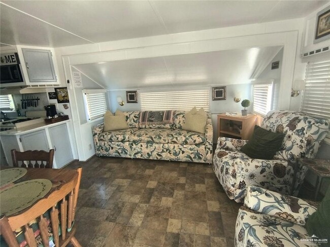3751 Dantes Dr