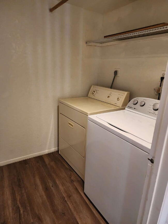 Photo - 3 Bedroom 2 Bathroom! $1,895 Unit G-112