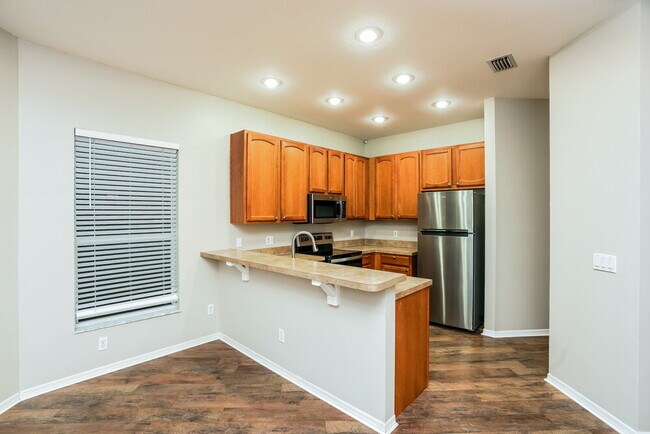 Photo - 1838 Atlantic Dr