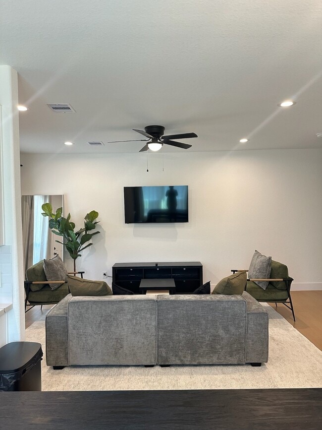 Photo - 5774 Heron Dr