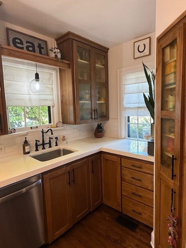 Photo - Beautiful 4 Bedroom Home