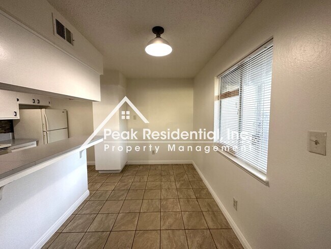 5732 Garfield Ave Unit 1