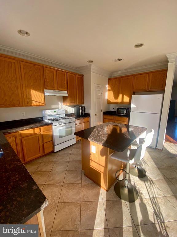 Photo - 108 Davidson St