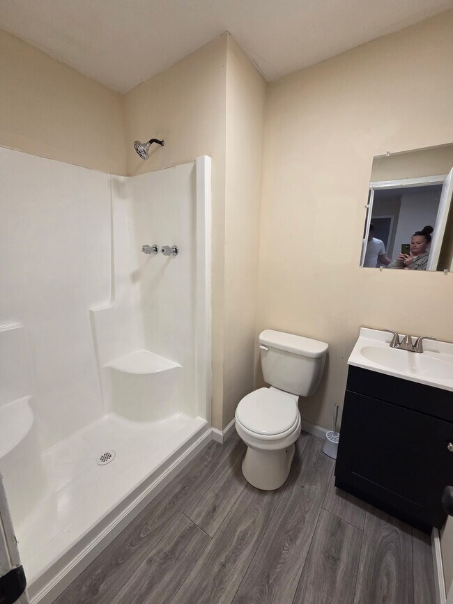 Photo - 133 W Washington St