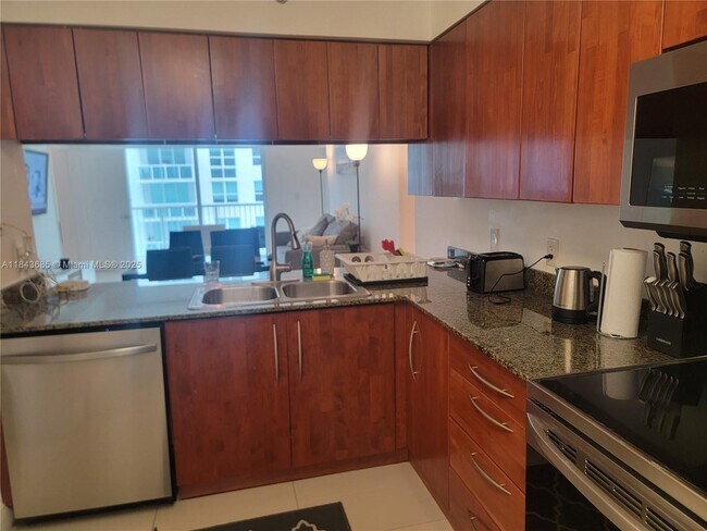 Photo - 1200 Brickell Bay Dr Unit 2415