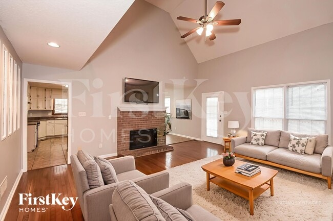 Photo - 180 Lucky Leaf Pl