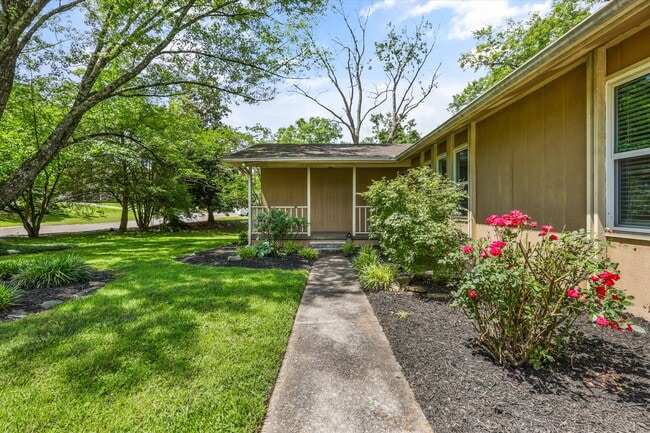 Photo - 1321 Wilton Ln