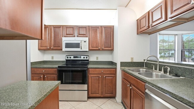 Photo - 1725 Harrison St Unidad 121